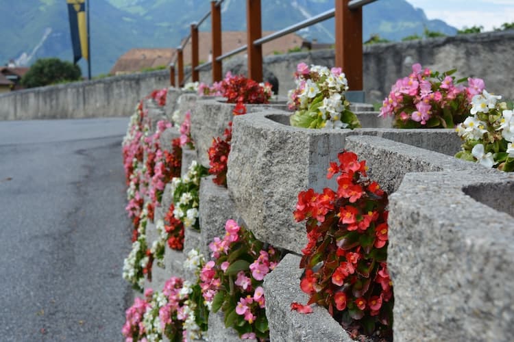 Patchwork Stone retaining wall idea