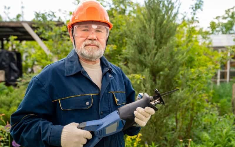 Best Pruning Blades For Reciprocating Saw {2024 Picks}